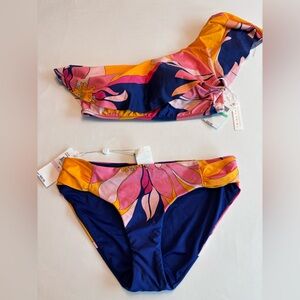 Trina Turk Women’s Mutlu Color Floral Print 2 piece bikini set Size 6 NWT